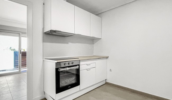 Sprzedaż - Apartament - Torrevieja - El Acequión - Los Náufragos