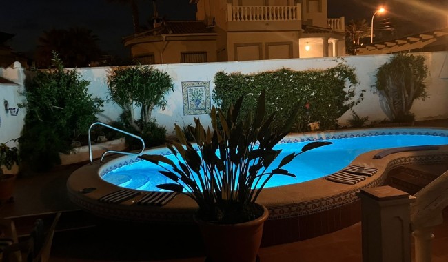 Brukt - Villa - Ciudad Quesada/Rojales - Central Quesada