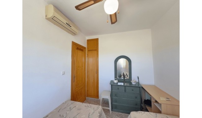 Begagnad - Vertikalt delad - Cabo Roig