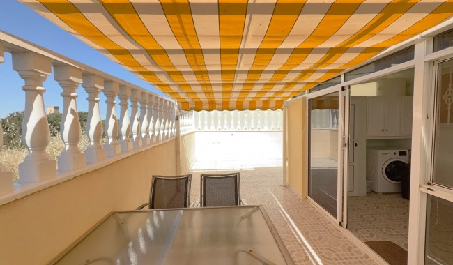 Begagnad - Vertikalt delad - Cabo Roig