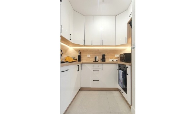 Resale - Apartment - Torrevieja