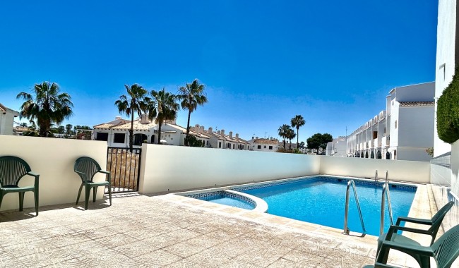 Brukt - Rekkehus - Orihuela Costa - La Zenia