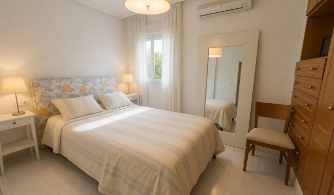 Resale - Apartment - Guardamar - Pineforest