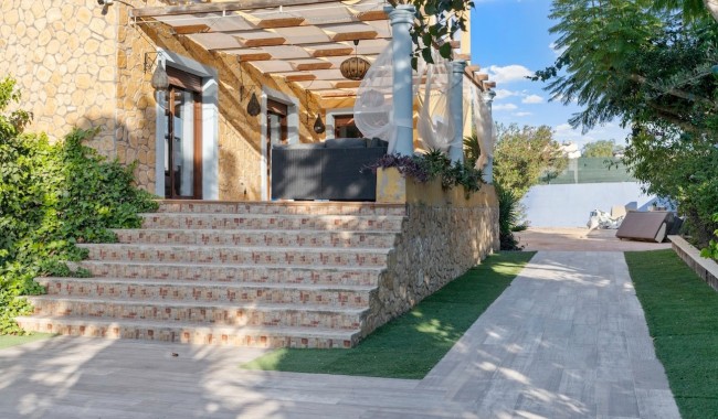 Brukt - Villa - Santa Pola - El Poble Llevanti