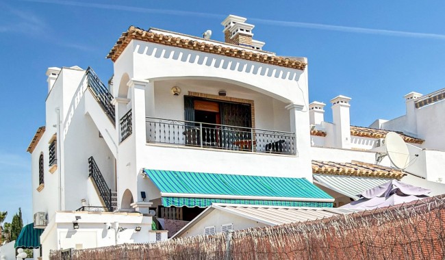 Resale - Apartment - Orihuela Costa - Villamartín