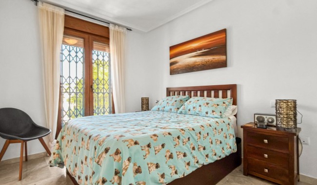 Resale - Apartment - Orihuela Costa - Villamartín