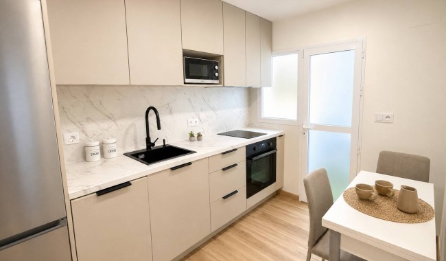 Sprzedaż - Apartament - San Pedro del Pinatar