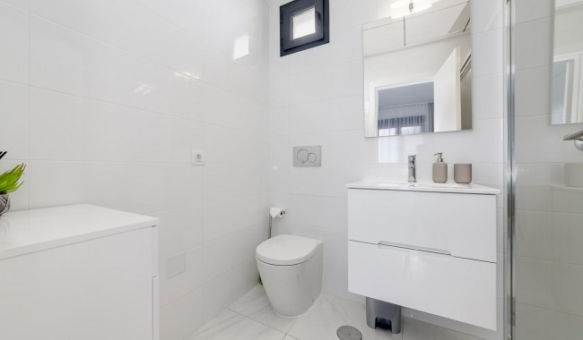 Resale - Townhouse - Villamartín - Orihuela costa