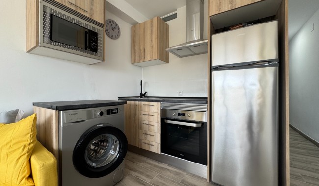 Sprzedaż - Apartament - Guardamar - Pinomar