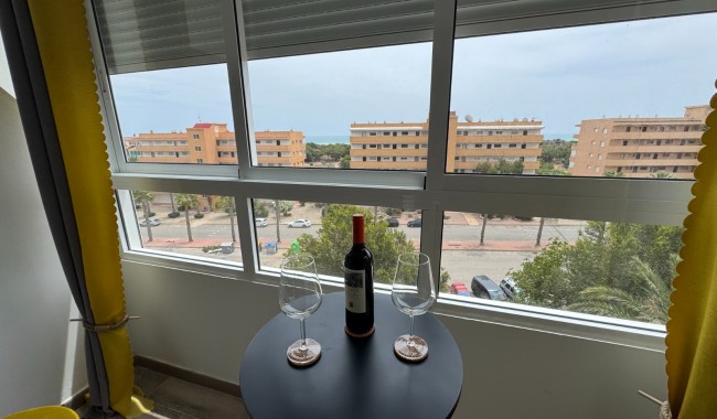 Sprzedaż - Apartament - Guardamar - Pinomar