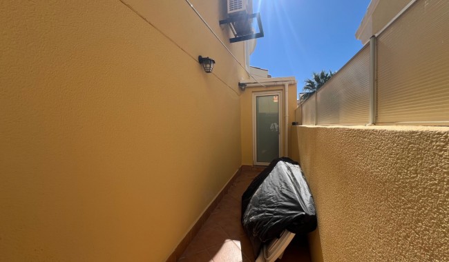 Resale - Villa - Orihuela Costa - Los Dolses