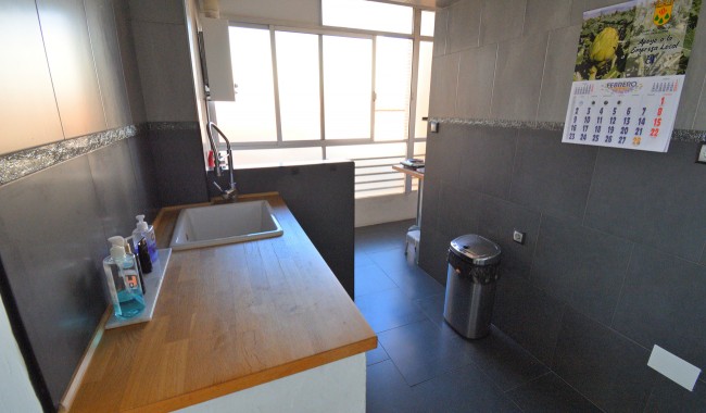 Segunda mano - Apartamento - Daya Nueva