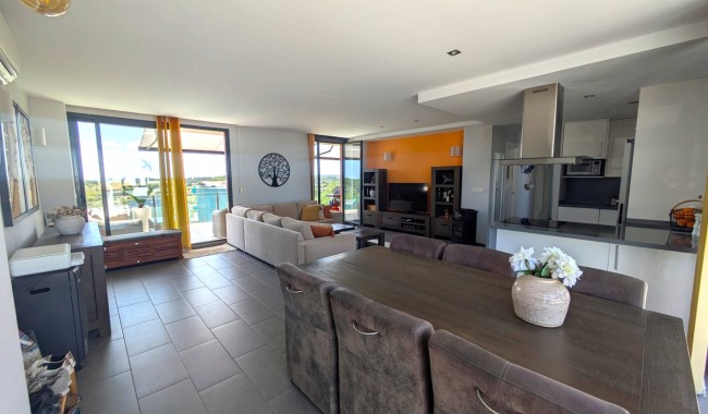 Resale - Apartment - Los Dolses