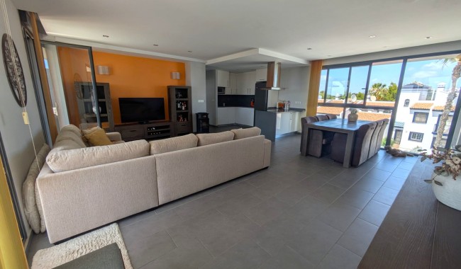 Resale - Apartment - Los Dolses
