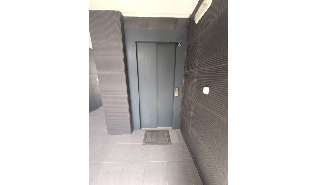 Resale - Apartment - Los Dolses