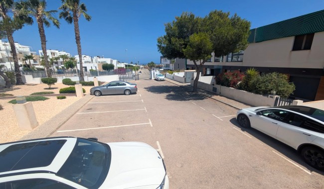 Resale - Apartment - Los Dolses