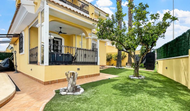 Villa - Resale - Orihuela Costa - Los Dolses