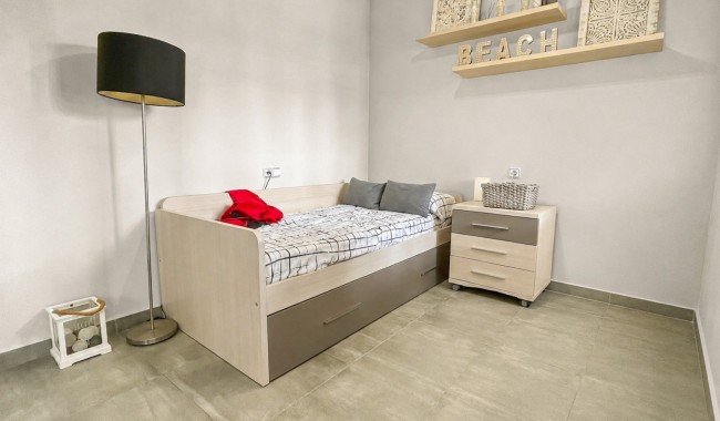 Resale - Villa - Orihuela Costa - Los Dolses