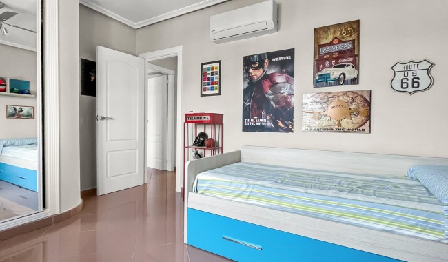 Resale - Villa - Orihuela Costa - Los Dolses