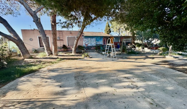 Resale - Finca - Guardamar