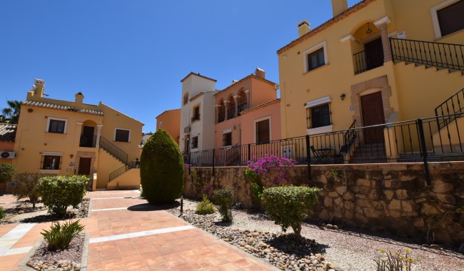 Resale - Townhouse - Algorfa - La Finca Golf Resort