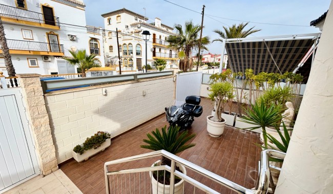 Begagnad - Villa - Torrevieja - La Mata