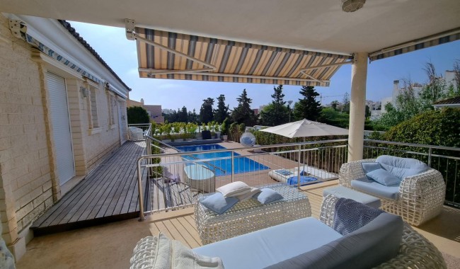 Begagnad - Villa - Torrevieja - La Mata