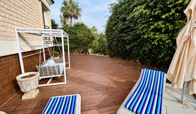 Begagnad - Villa - Torrevieja - La Mata