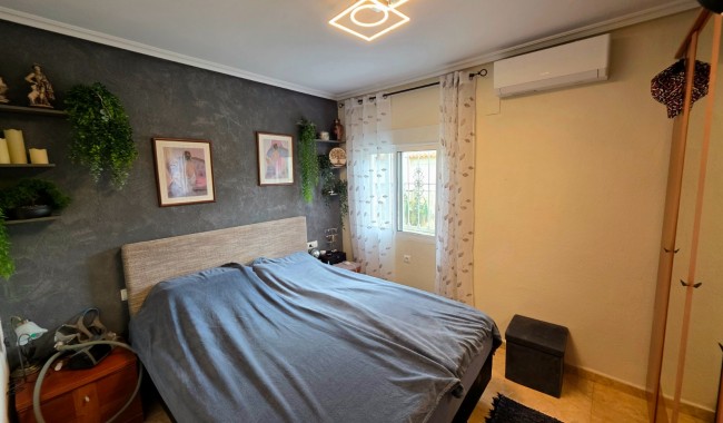 Begagnad - Villa - La Marina - La Marina Urb