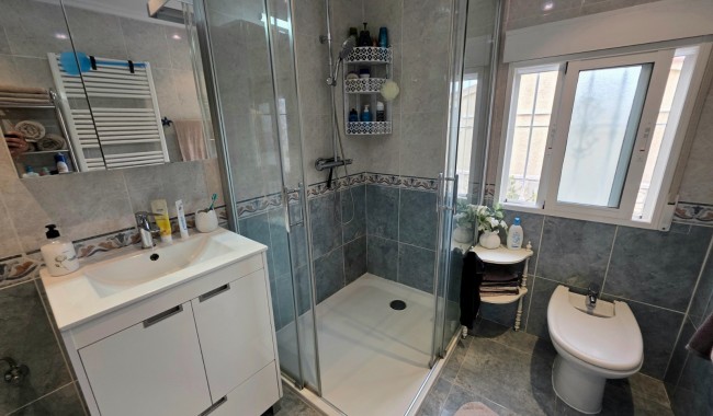 Begagnad - Villa - La Marina - La Marina Urb