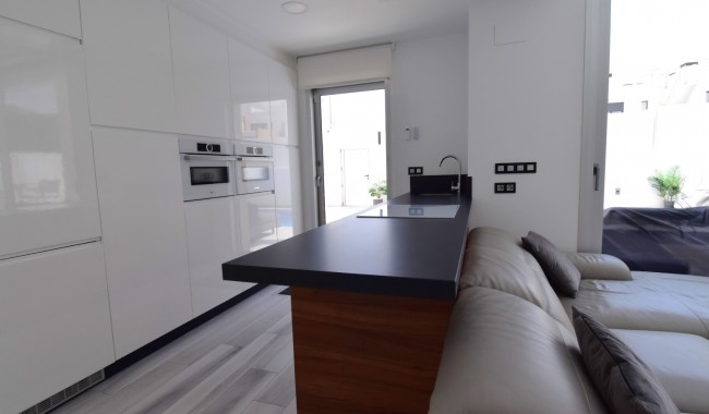 Begagnad - Villa - Orihuela Costa - Lomas de Cabo Roig