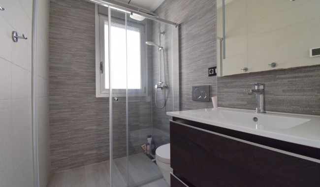 Begagnad - Villa - Orihuela Costa - Lomas de Cabo Roig