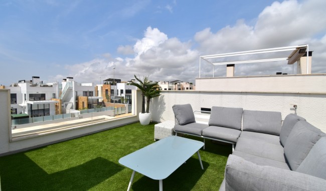 Begagnad - Villa - Orihuela Costa - Lomas de Cabo Roig