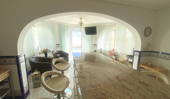 Begagnad - Villa - Ciudad Quesada/Rojales - Central Quesada