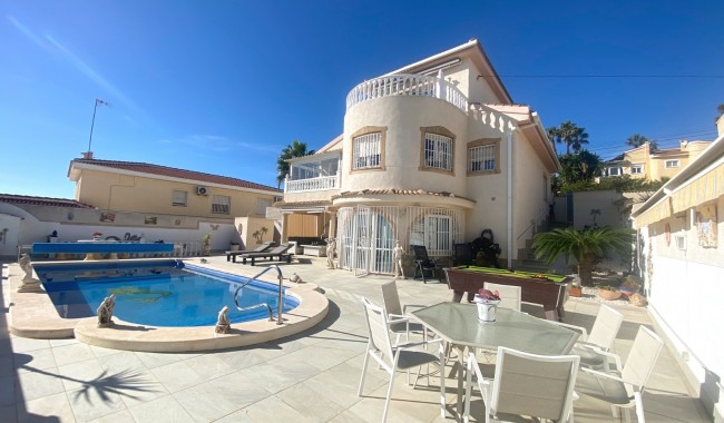 Begagnad - Villa - Ciudad Quesada/Rojales - Central Quesada