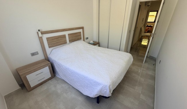 Sprzedaż - Apartament - Orihuela costa - Cabo Roig