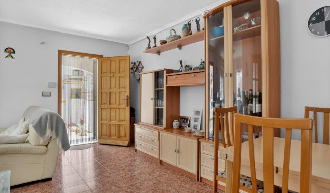Sprzedaż - Apartament - Torrevieja - Torreta florida