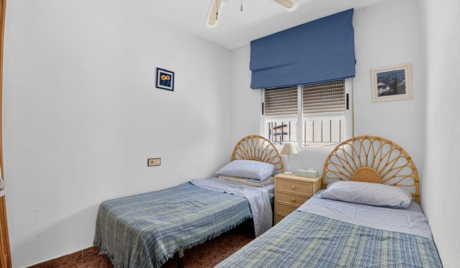 Sprzedaż - Apartament - Torrevieja - Torreta florida