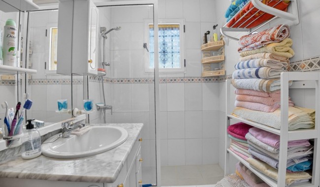 Sprzedaż - Apartament - Torrevieja - Torreta florida