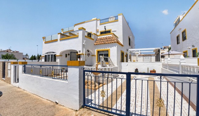 Sprzedaż - Apartament - Torrevieja - Torreta florida
