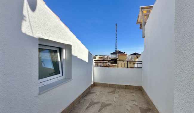 Sprzedaż - Kamienica - Torrevieja - Los Balcones