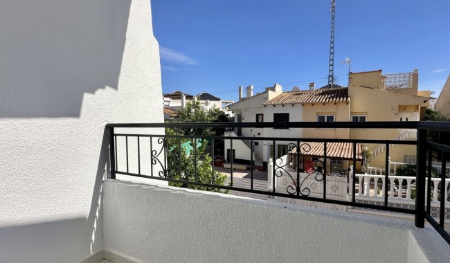 Sprzedaż - Kamienica - Torrevieja - Los Balcones