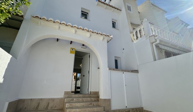 Sprzedaż - Kamienica - Torrevieja - Los Balcones