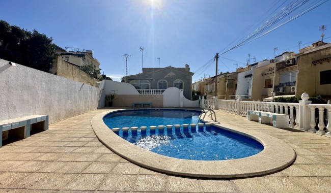 Sprzedaż - Kamienica - Torrevieja - Los Balcones