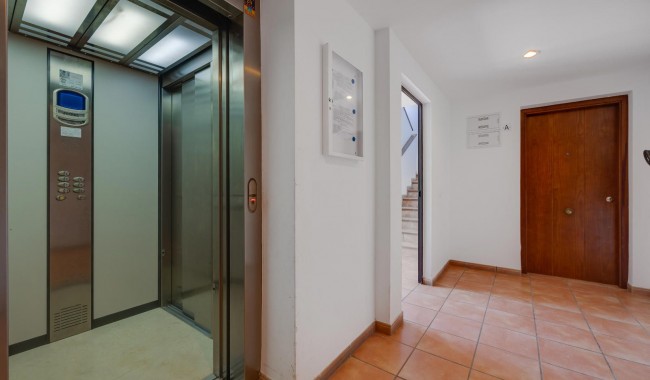 Sprzedaż - Apartament - Torrevieja - Punta Prima