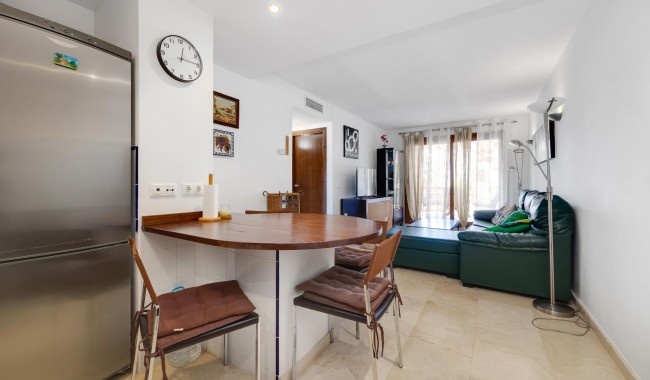 Sprzedaż - Apartament - Torrevieja - Punta Prima