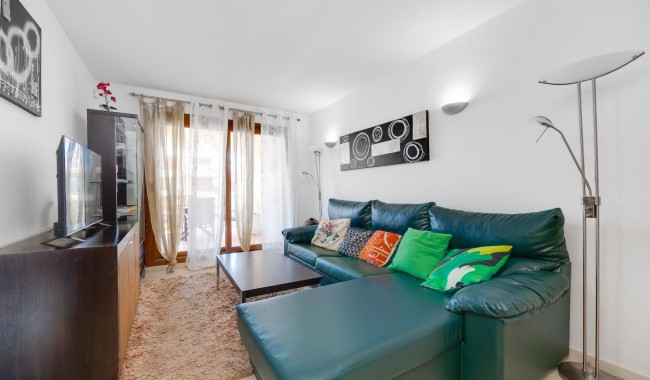 Sprzedaż - Apartament - Torrevieja - Punta Prima