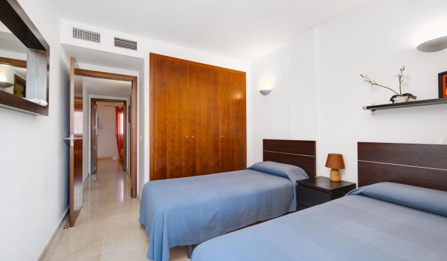 Sprzedaż - Apartament - Torrevieja - Punta Prima