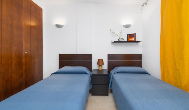 Sprzedaż - Apartament - Torrevieja - Punta Prima
