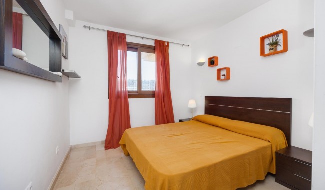 Sprzedaż - Apartament - Torrevieja - Punta Prima
